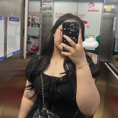 Profile picture of influencer chythichunbox on UGCs.me
