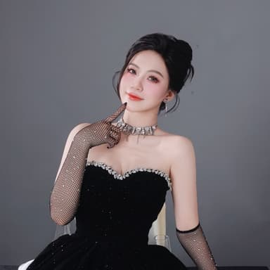 Profile picture of influencer lynlyn05_0 on UGCs.me